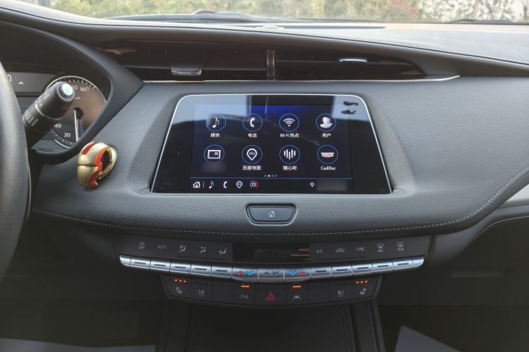 Used Cadillac XT4 2023 28T Two-Wheel Drive Prestige Version Audio And AC Panel