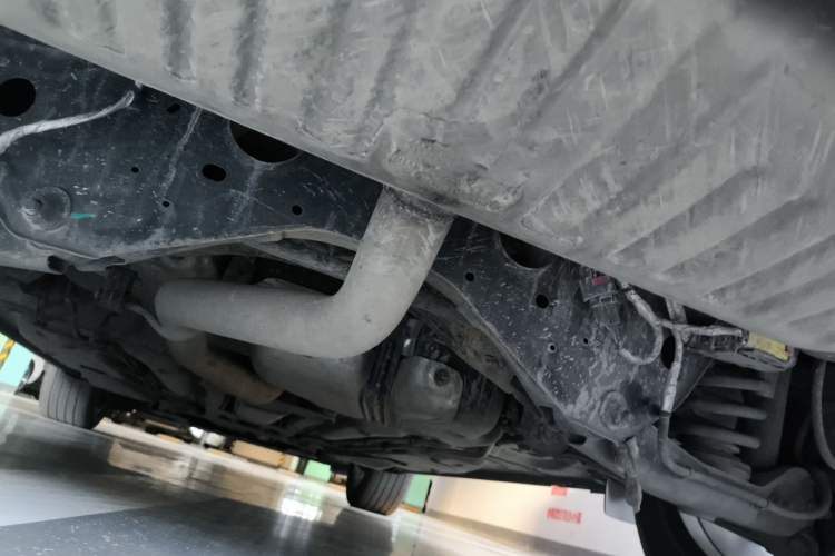 Used Cadillac XT4 2023 28T Two-Wheel-Drive Luxury Version Chassis Rear