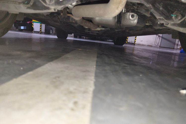 Used Cadillac XT4 2023 28T Two-Wheel-Drive Luxury Version Chassis Rear