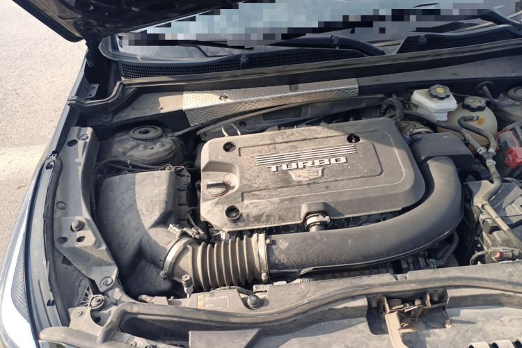 Used Cadillac XT4 2023 28T Two-Wheel Drive Fashion Edition Engine Bay Right