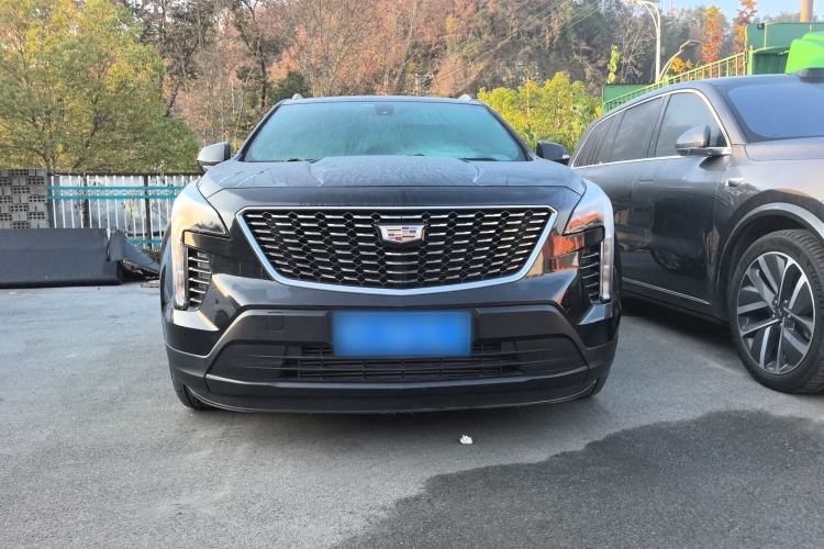 Used Cadillac XT4 2023 28T Two-Wheel Drive Fashion Edition Exterior 1