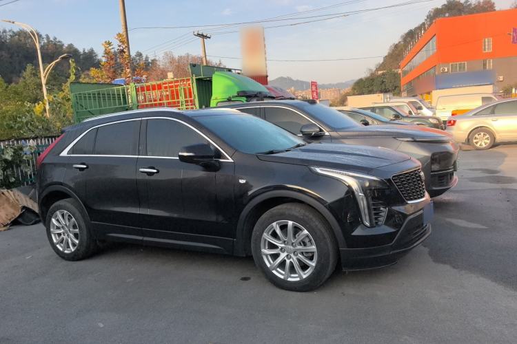 Used Cadillac XT4 2023 28T Two-Wheel Drive Fashion Edition Exterior 2