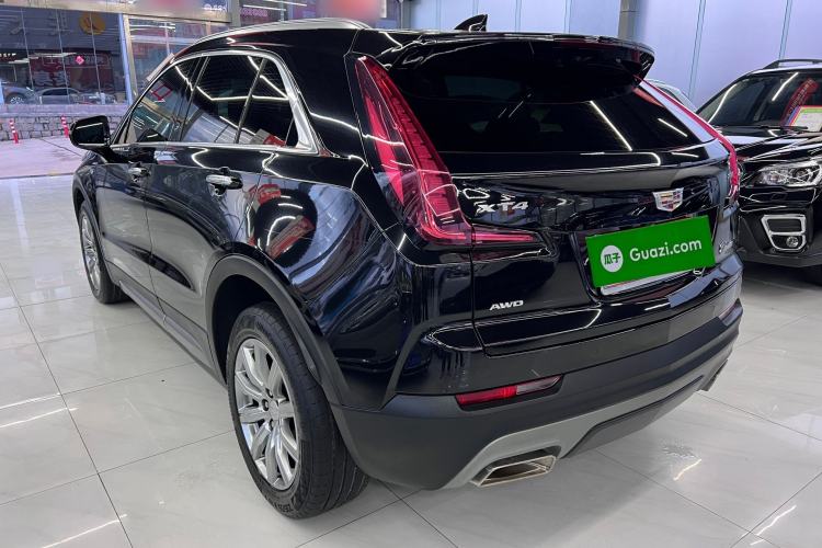 Used Cadillac XT4 2023 28T Two-Wheel-Drive Luxury Version Exterior 3
