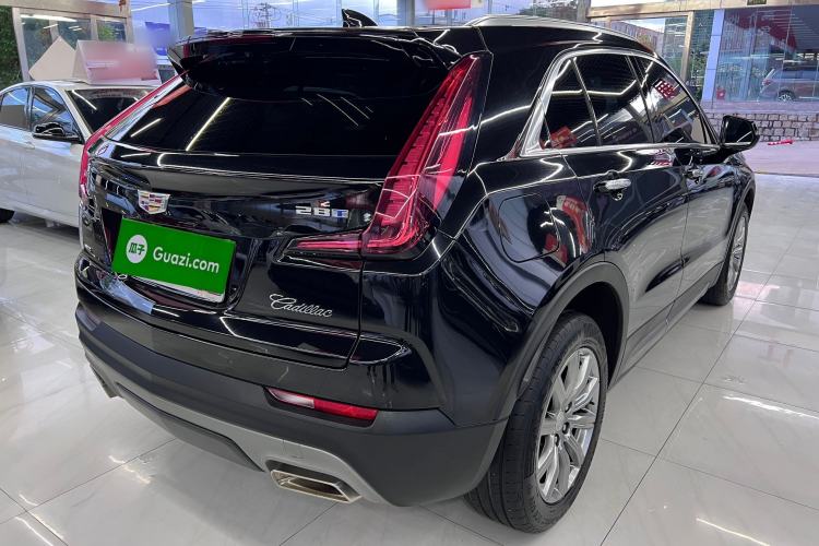 Used Cadillac XT4 2023 28T Two-Wheel-Drive Luxury Version Exterior 5