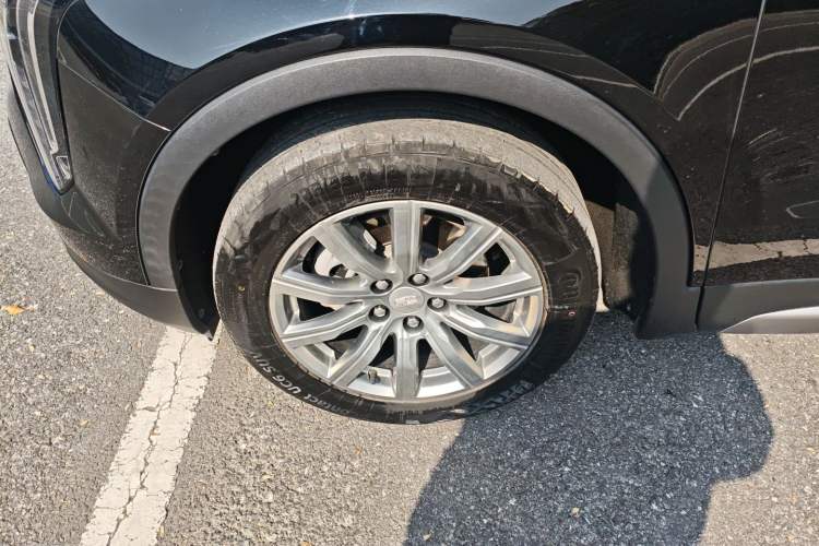 Used Cadillac XT4 2023 28T Two-Wheel Drive Prestige Version Exterior 7