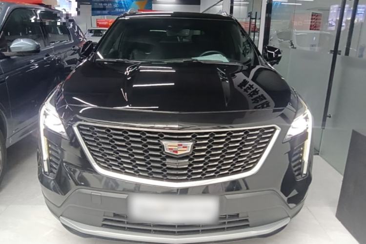 Used Cadillac XT4 2023 28T Two-Wheel-Drive Luxury Version Front