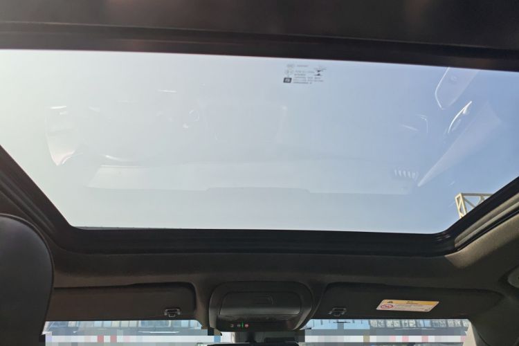 Used Cadillac XT4 2023 28T Two-Wheel Drive Prestige Version Headliner