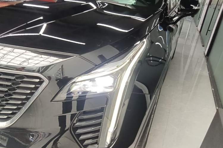 Used Cadillac XT4 2023 28T Two-Wheel-Drive Luxury Version Left Front Headlight