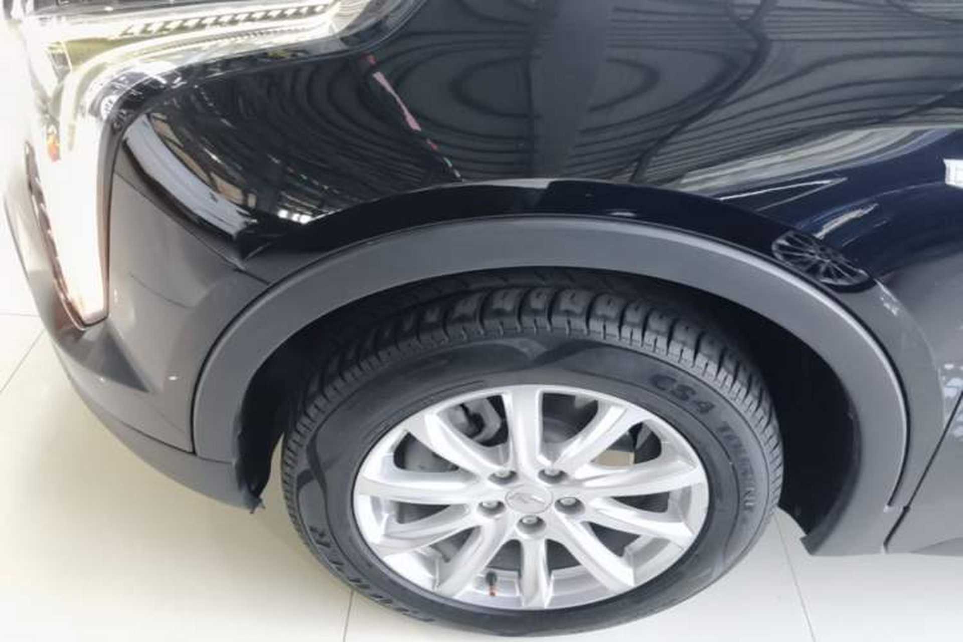 Used Cadillac XT4 2023 28T Two-Wheel Drive Fashion Edition Left Front Wheel Hub