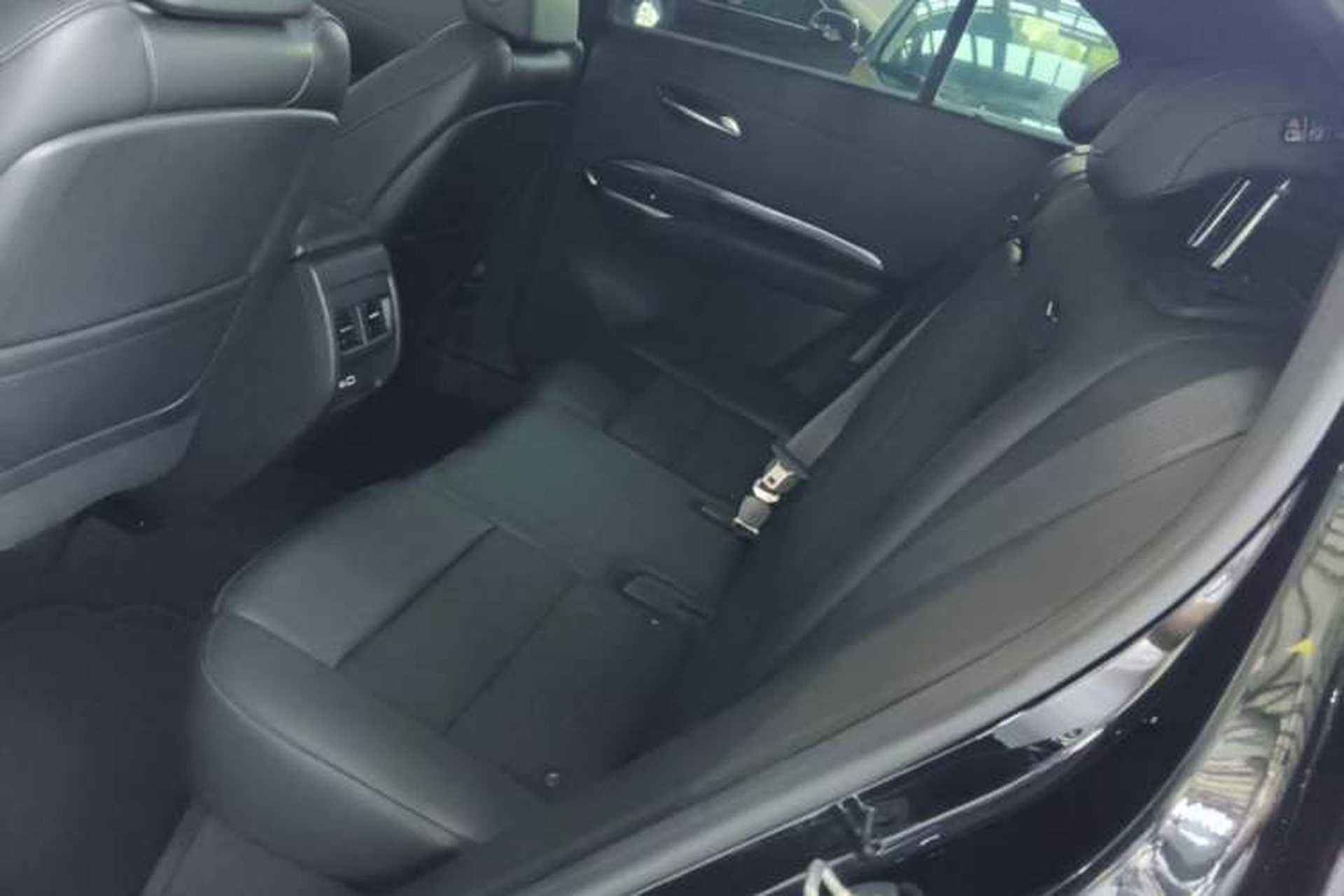 Used Cadillac XT4 2023 28T Two-Wheel Drive Fashion Edition Left Rear Seat