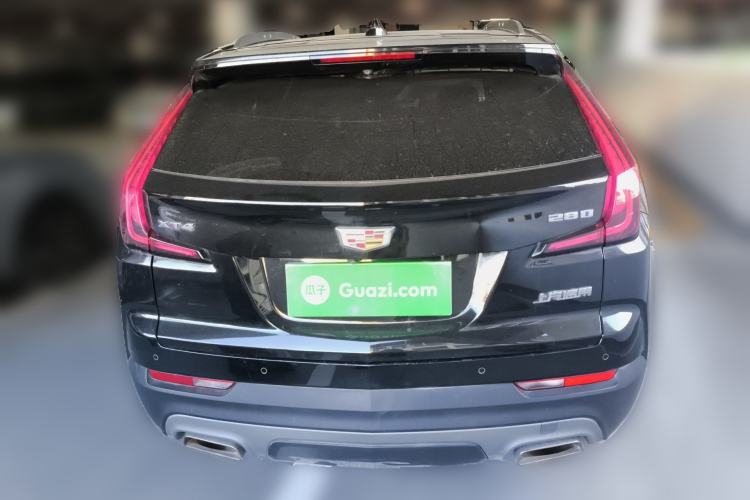 Used Cadillac XT4 2023 28T Two-Wheel-Drive Luxury Version Rear