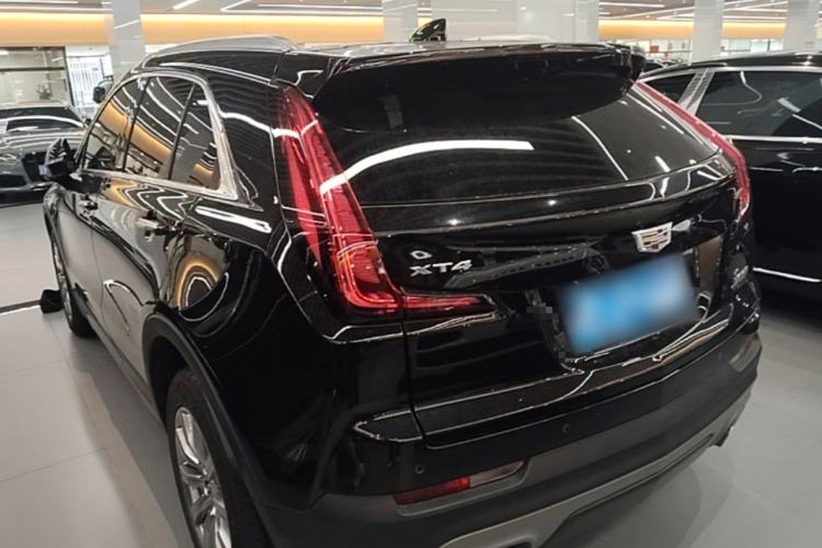 Used Cadillac XT4 2023 28T Two-Wheel Drive Prestige Version Rear Left 45 Deg