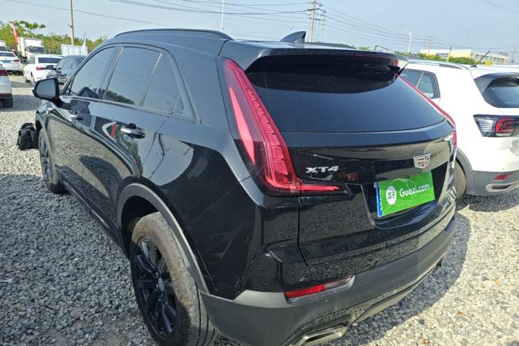 Used Cadillac XT4 2023 28T Two-Wheel-Drive Luxury Version Rear Left 45 Deg