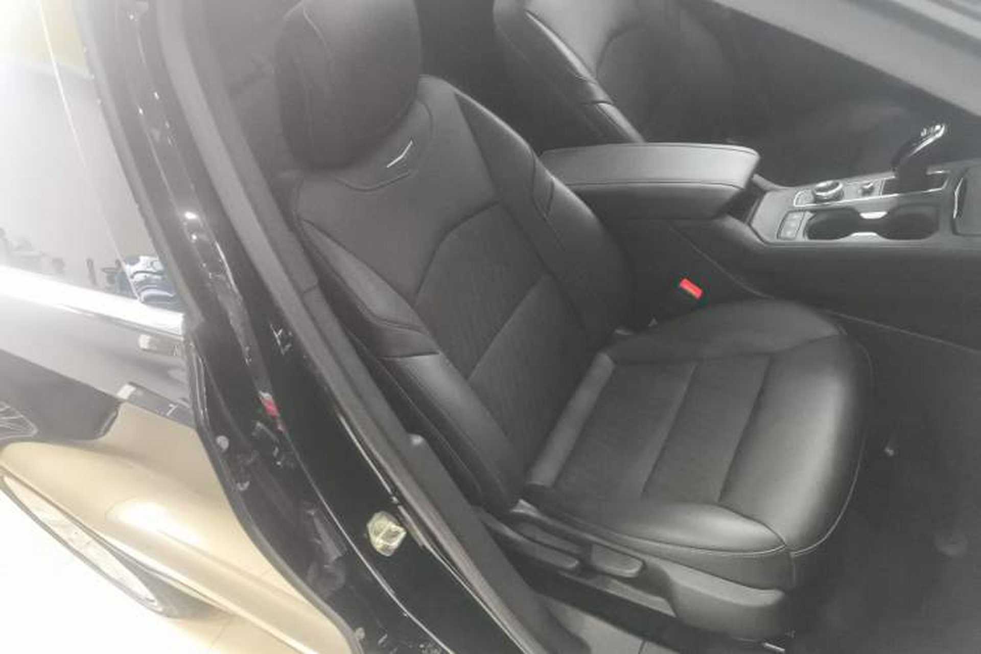 Used Cadillac XT4 2023 28T Two-Wheel Drive Fashion Edition Right Front Seat