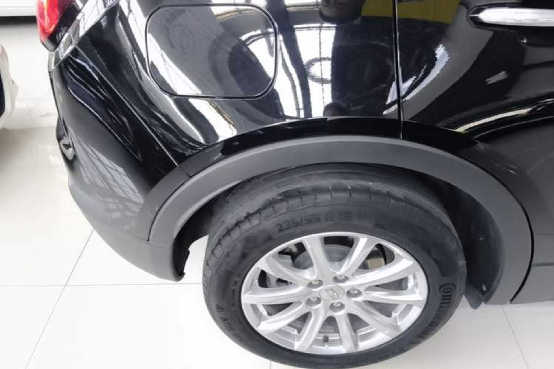 Used Cadillac XT4 2023 28T Two-Wheel Drive Fashion Edition Right Rear Wheel Hub