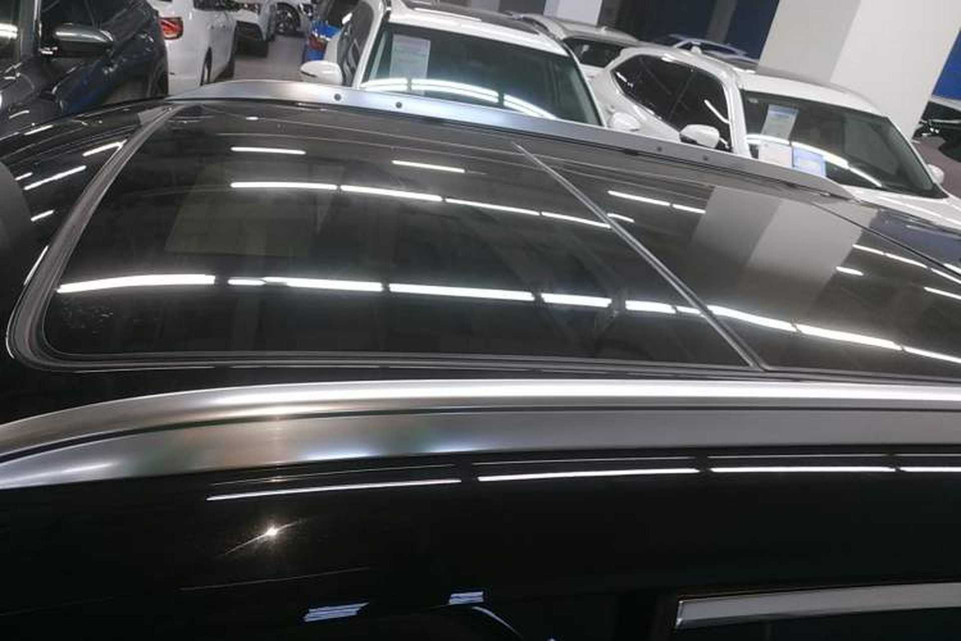 Used Cadillac XT4 2023 28T Two-Wheel-Drive Luxury Version Roof
