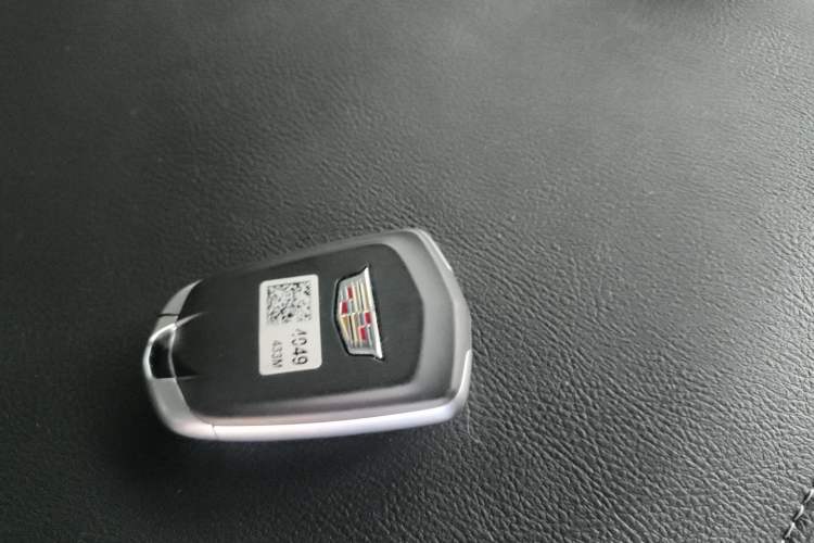 Used Cadillac XT4 2023 28T Two-Wheel-Drive Luxury Version Vehicle Key
