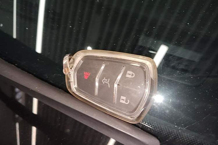 Used Cadillac XT4 2023 28T Two-Wheel Drive Prestige Version Vehicle Key