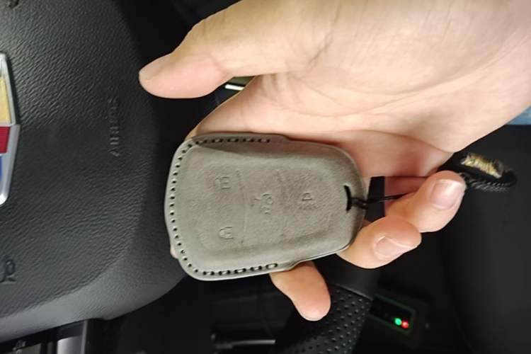 Used Cadillac XT4 2023 28T Two-Wheel-Drive Luxury Version Vehicle Key