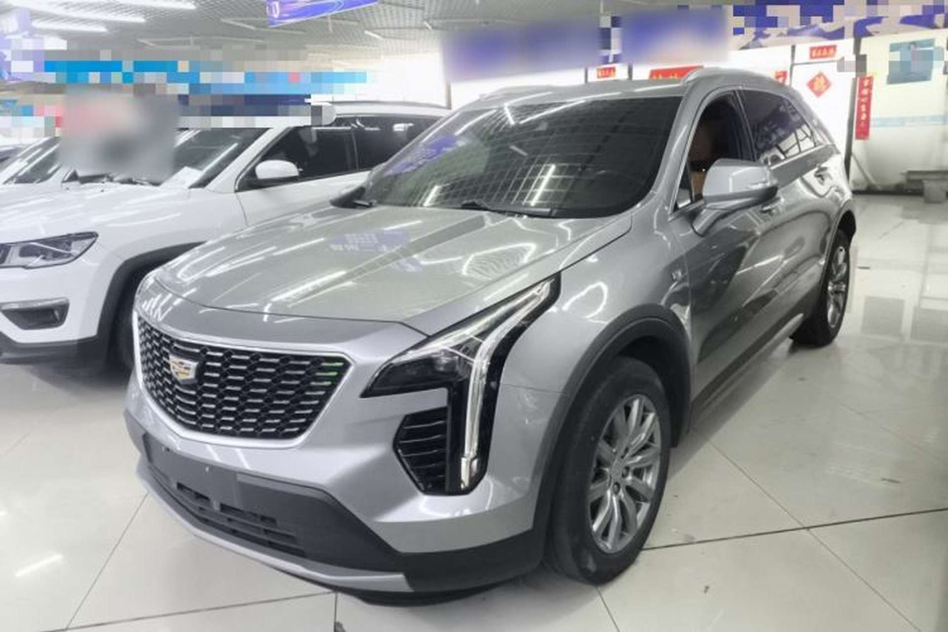 Used Cadillac XT4 2023 28T Two-Wheel Drive Prestige Version Front Left 45 Deg