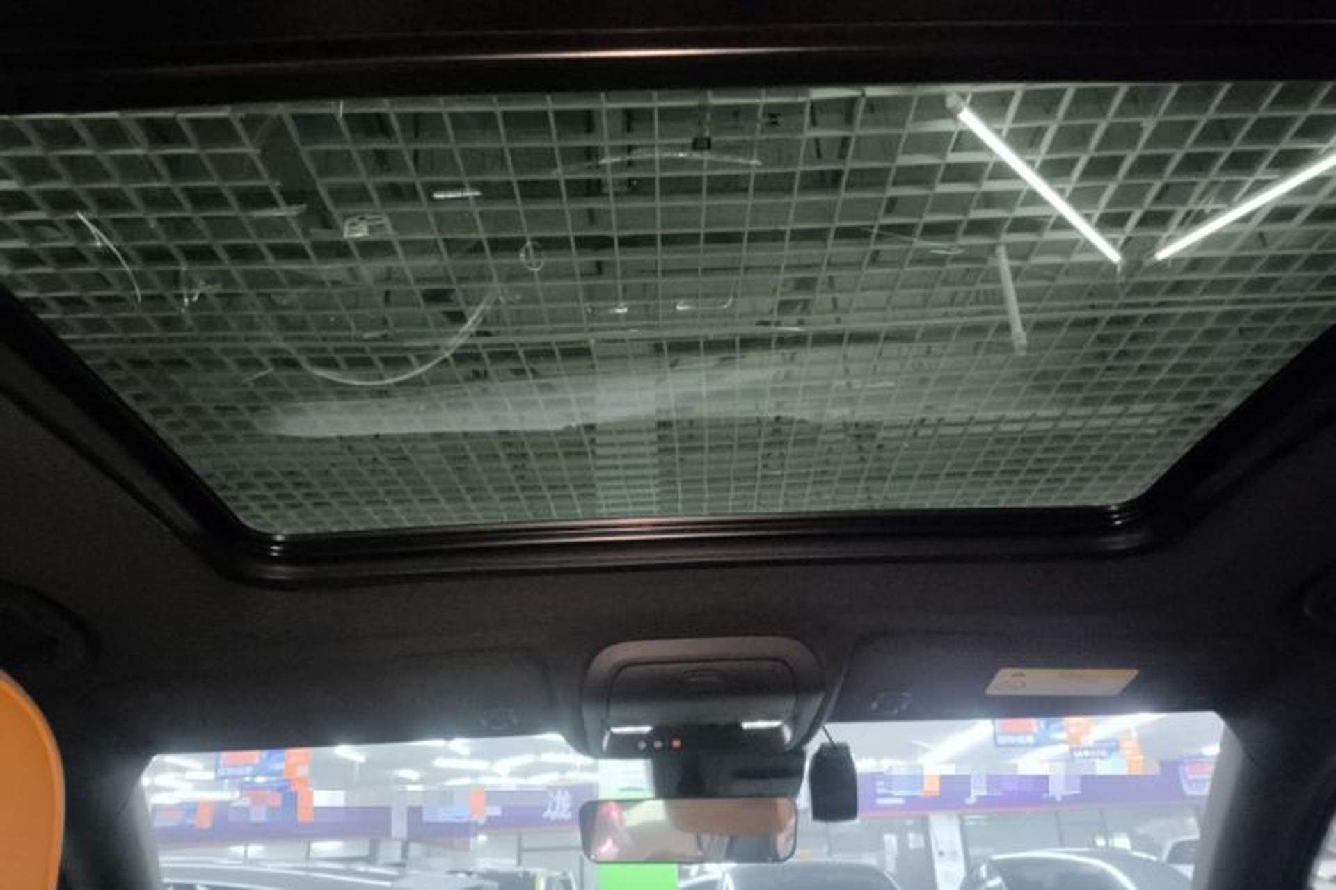 Used Cadillac XT4 2023 28T Two-Wheel Drive Prestige Version Headliner