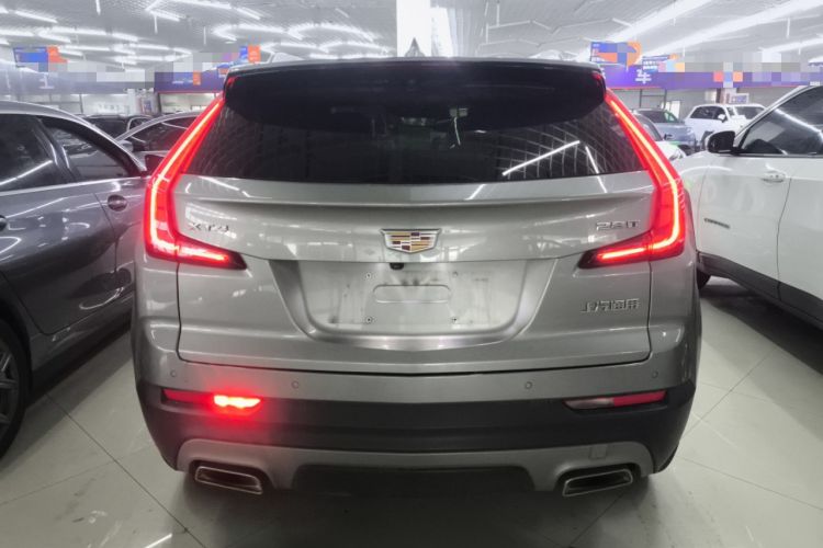 Used Cadillac XT4 2023 28T Two-Wheel Drive Prestige Version Rear