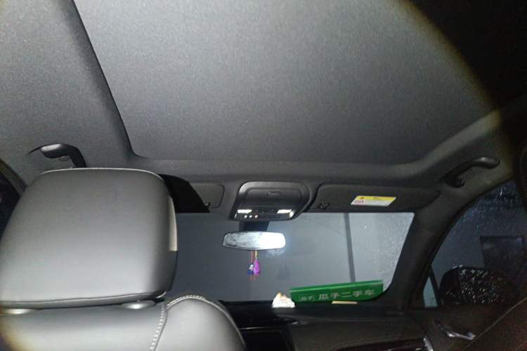Used Cadillac XT4 2023 28T Two-Wheel Drive Fashion Edition Headliner