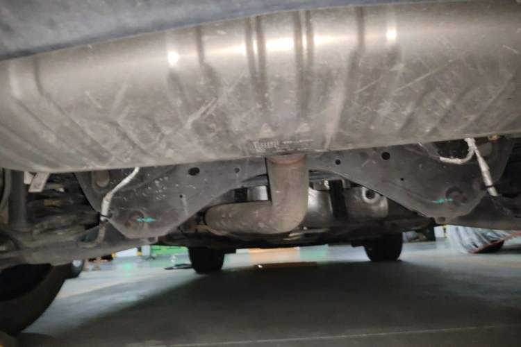 Used Cadillac XT4 2023 28T Two-Wheel-Drive Luxury Version Chassis Rear