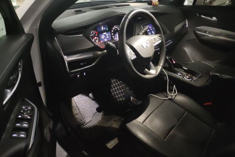 Used Cadillac XT4 2023 28T Two-Wheel-Drive Luxury Version Driver Seat
