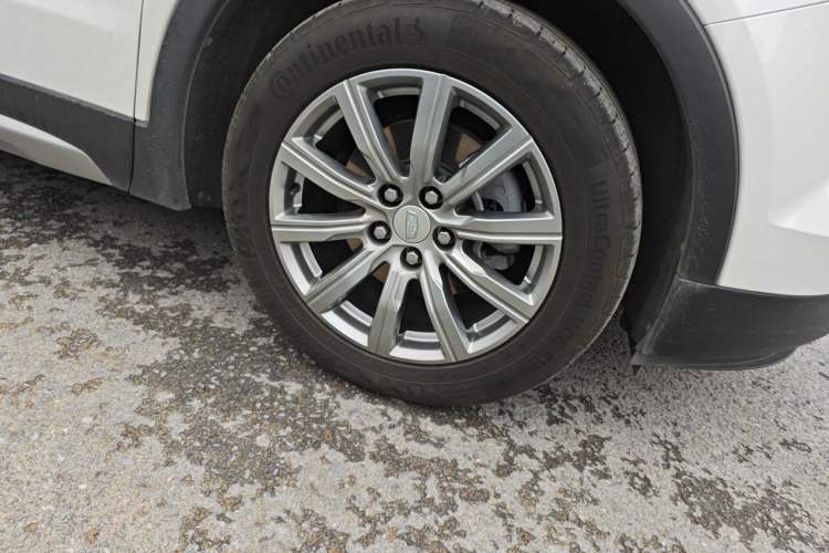 Used Cadillac XT4 2023 28T Two-Wheel Drive Prestige Version Exterior 1