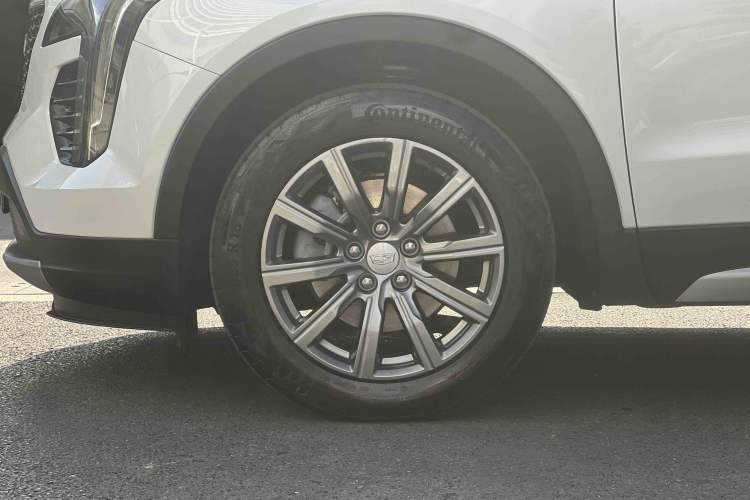 Used Cadillac XT4 2023 28T Two-Wheel Drive Prestige Version Exterior 11
