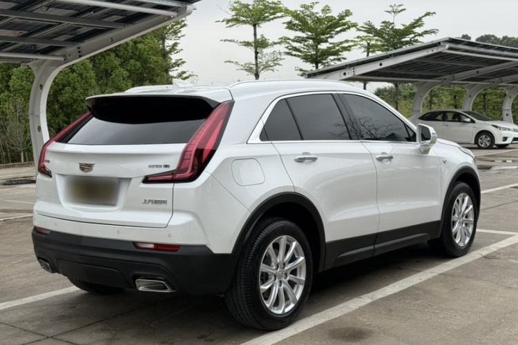 Used Cadillac XT4 2023 28T Two-Wheel Drive Fashion Edition Exterior 2