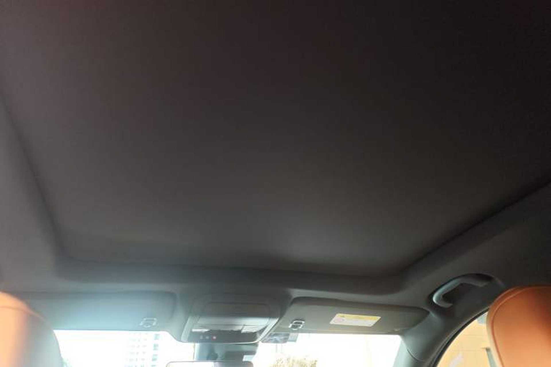 Used Cadillac XT4 2023 28T Two-Wheel Drive Prestige Version Headliner