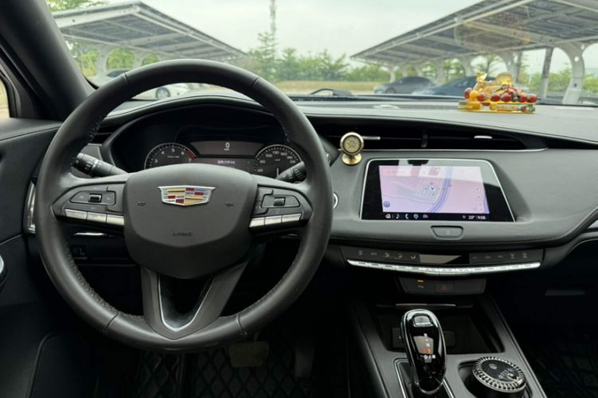 Used Cadillac XT4 2023 28T Two-Wheel Drive Fashion Edition Interior 3