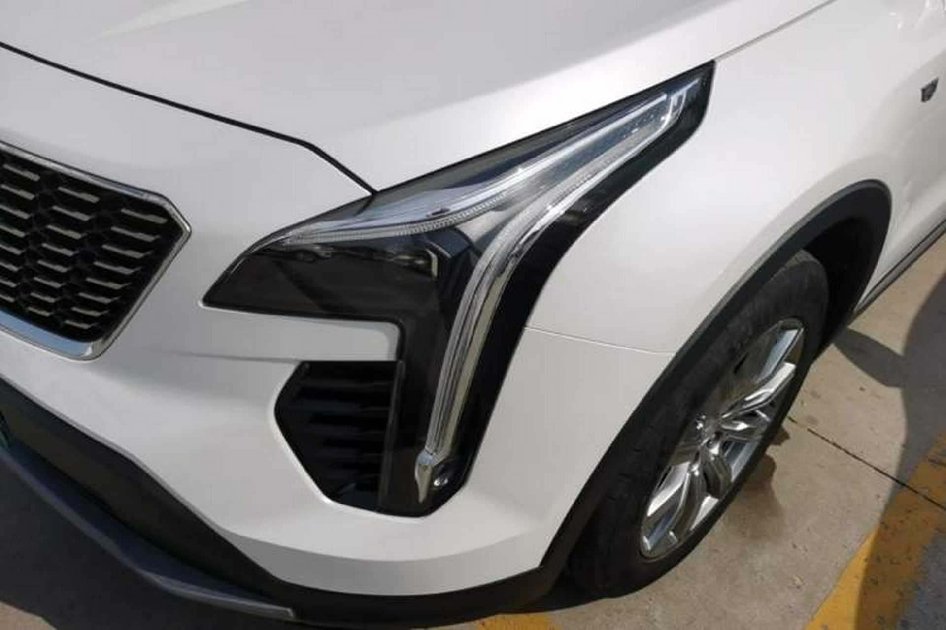 Used Cadillac XT4 2023 28T Two-Wheel-Drive Luxury Version Left Front Headlight