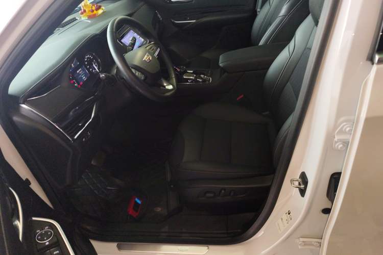 Used Cadillac XT4 2023 28T Two-Wheel Drive Fashion Edition Left Front Seat