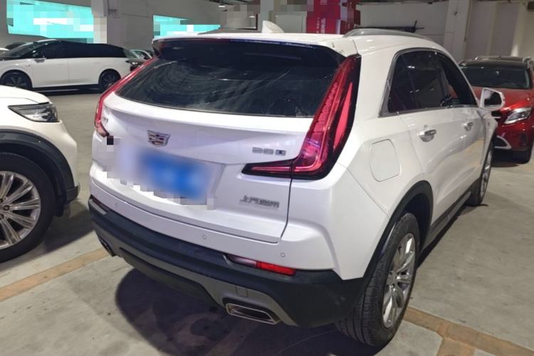Used Cadillac XT4 2023 28T Two-Wheel Drive Prestige Version Rear Right 45 Deg