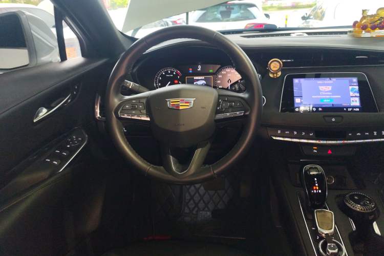 Used Cadillac XT4 2023 28T Two-Wheel Drive Fashion Edition Steering Wheel