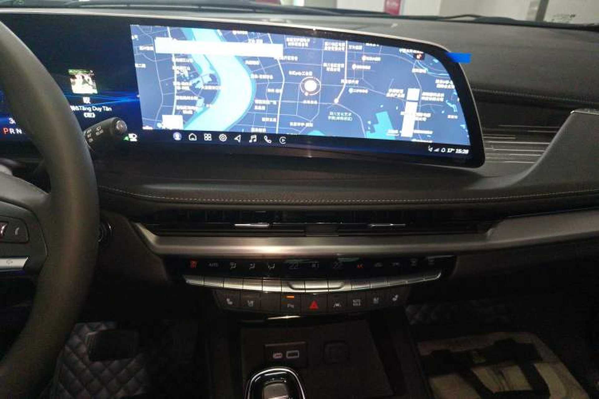 Used Cadillac XT4 2024 28T Two-Wheel-Drive Prestige Version Audio And AC Panel