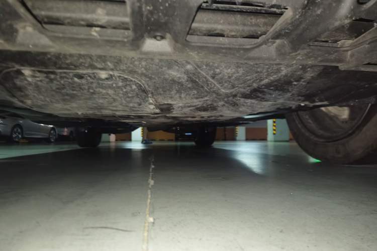 Used Cadillac XT4 2024 28T Two-Wheel-Drive Luxury Version Chassis Front