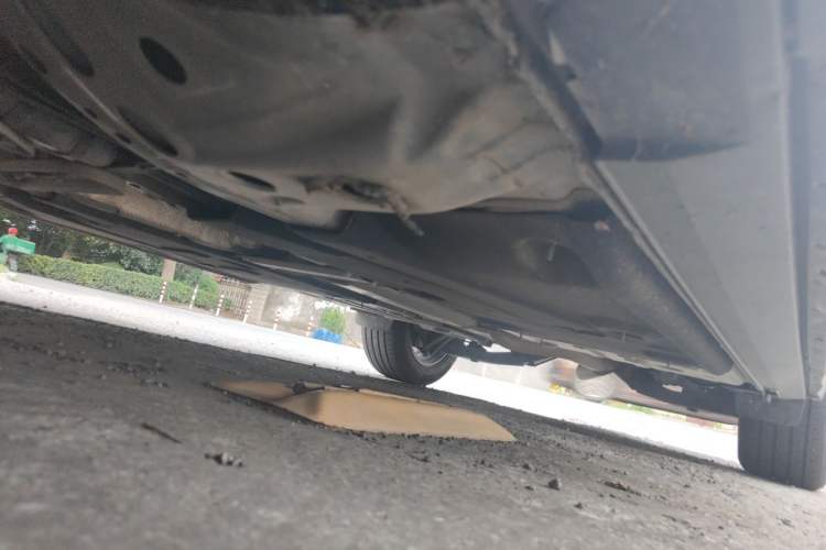 Used Cadillac XT4 2024 28T Two-Wheel-Drive Luxury Version Chassis Front Left