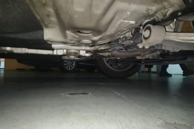 Used Cadillac XT4 2024 28T Two-Wheel-Drive Luxury Version Chassis Front Right