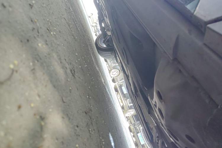 Used Cadillac XT4 2024 Facelift 28T Two-Wheel-Drive Prestige Version Chassis Front Right
