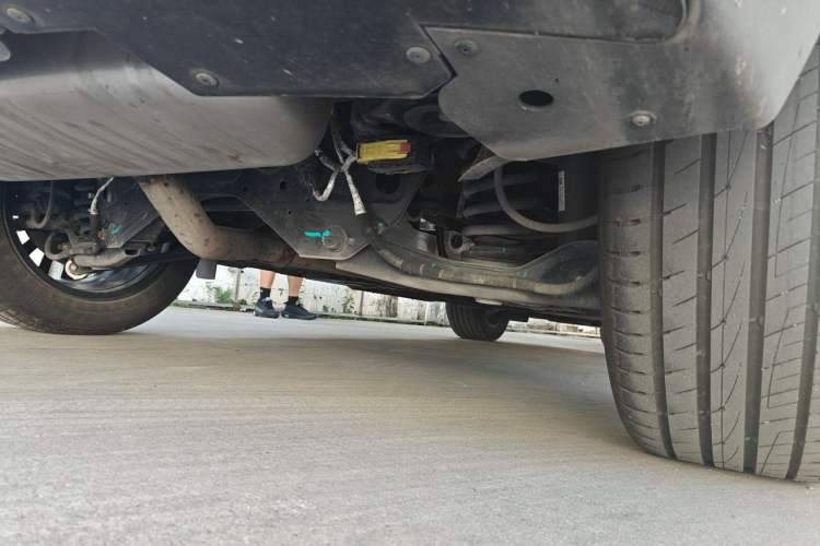 Used Cadillac XT4 2024 28T Two-Wheel-Drive Luxury Version Chassis Rear Right