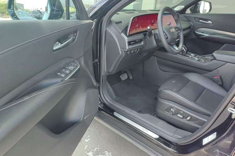 Used Cadillac XT4 2024 Facelift 28T Two-Wheel-Drive Prestige Version Driver Seat