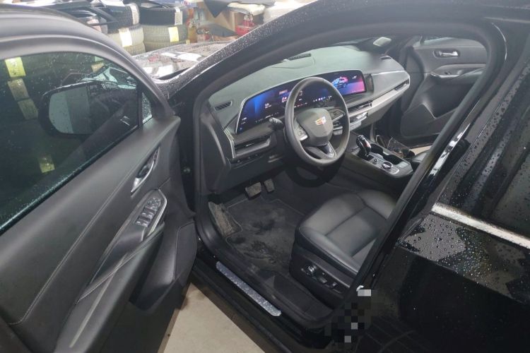 Used Cadillac XT4 2024 28T Two-Wheel-Drive Prestige Version Driver Seat