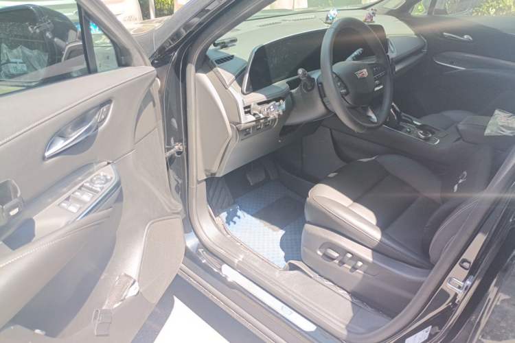 Used Cadillac XT4 2024 28T Two-Wheel-Drive Luxury Version Driver Seat