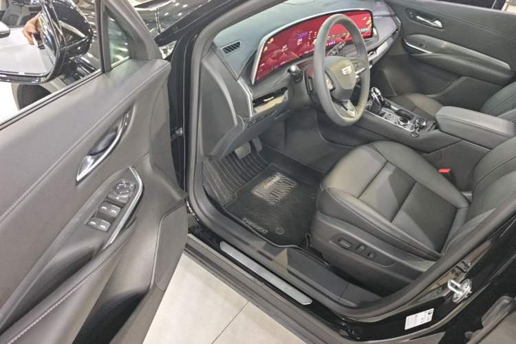Used Cadillac XT4 2024 Facelift 28T Two-Wheel-Drive Luxury Version Driver Seat