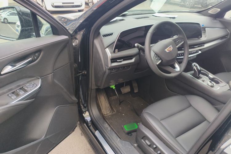 Used Cadillac XT4 2024 28T Two-Wheel-Drive Luxury Version Driver Seat