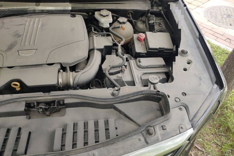 Used Cadillac XT4 2024 25T Two-Wheel Drive Fashion Edition Engine Bay Left